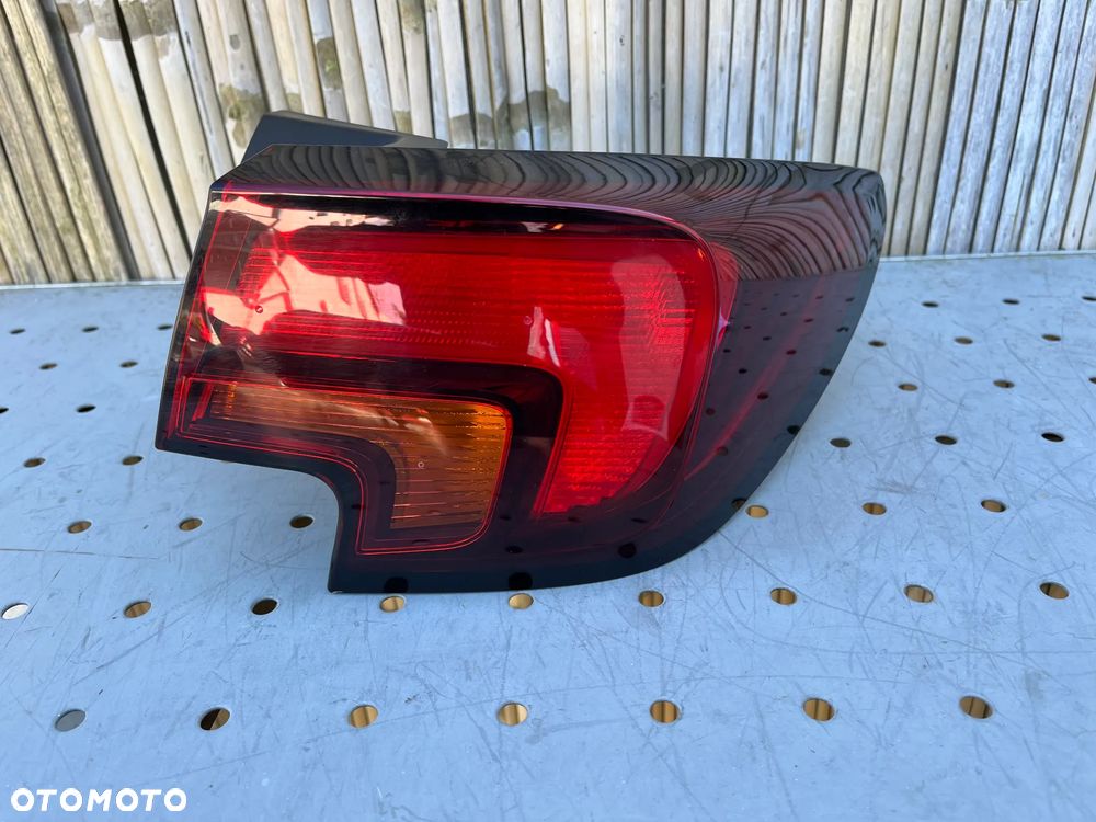 Opel Astra K lampa tylna prawa HB - 1