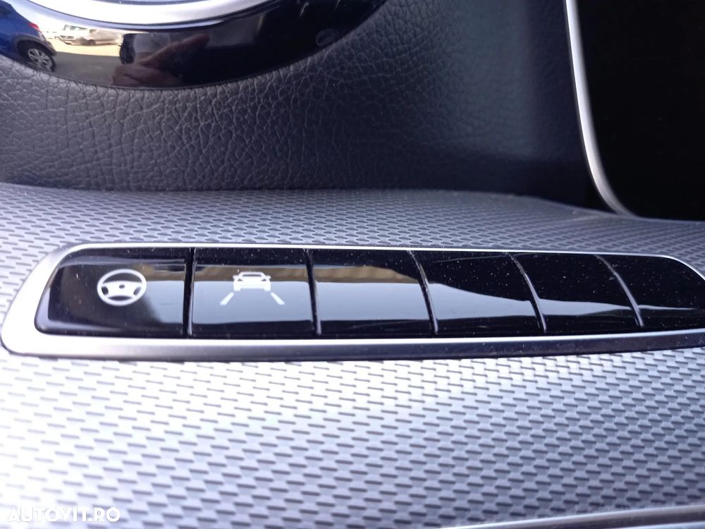 Mercedes-Benz E 220 d Aut. - 21