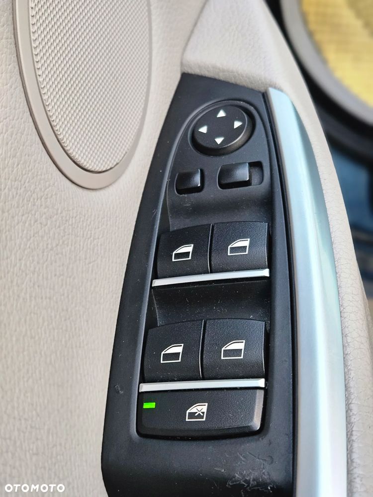 BMW 5GT 520d - 9
