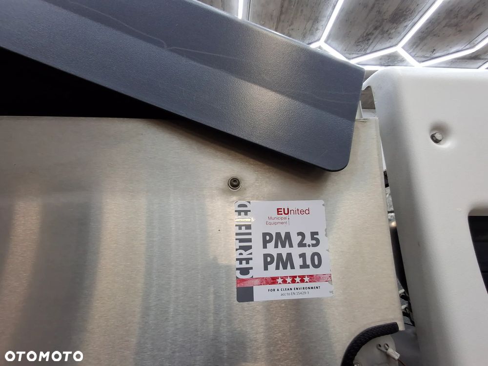 Inny Zamiatarka Hako Citymaster 2200 Euro 6 PM2.5 2 Osie Skrętne 2018 rok Zamiatarka Chodnikowa 2619 MTH Karcher Ciśnieniowy - 7