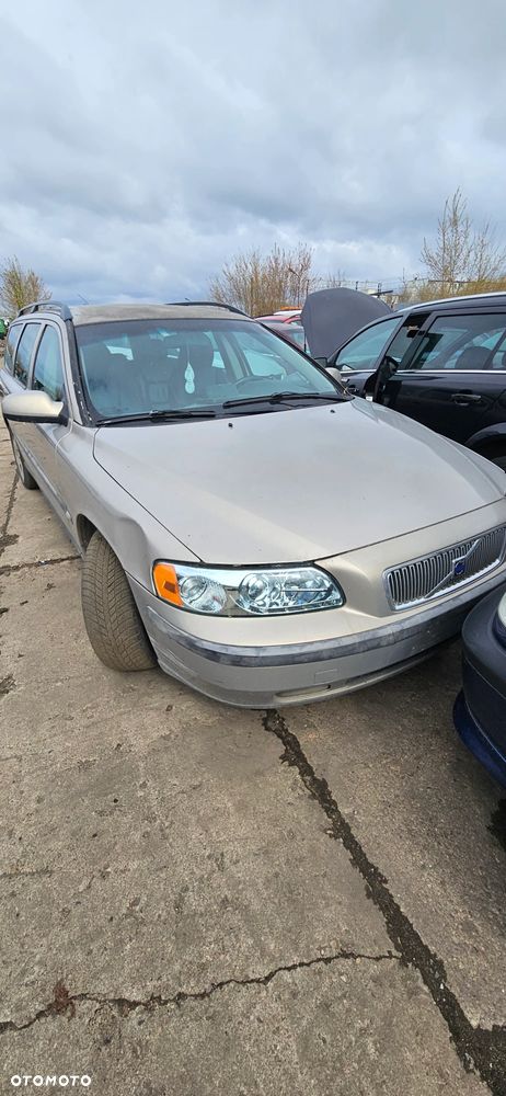 Volvo v70 2.4 147kw - 3