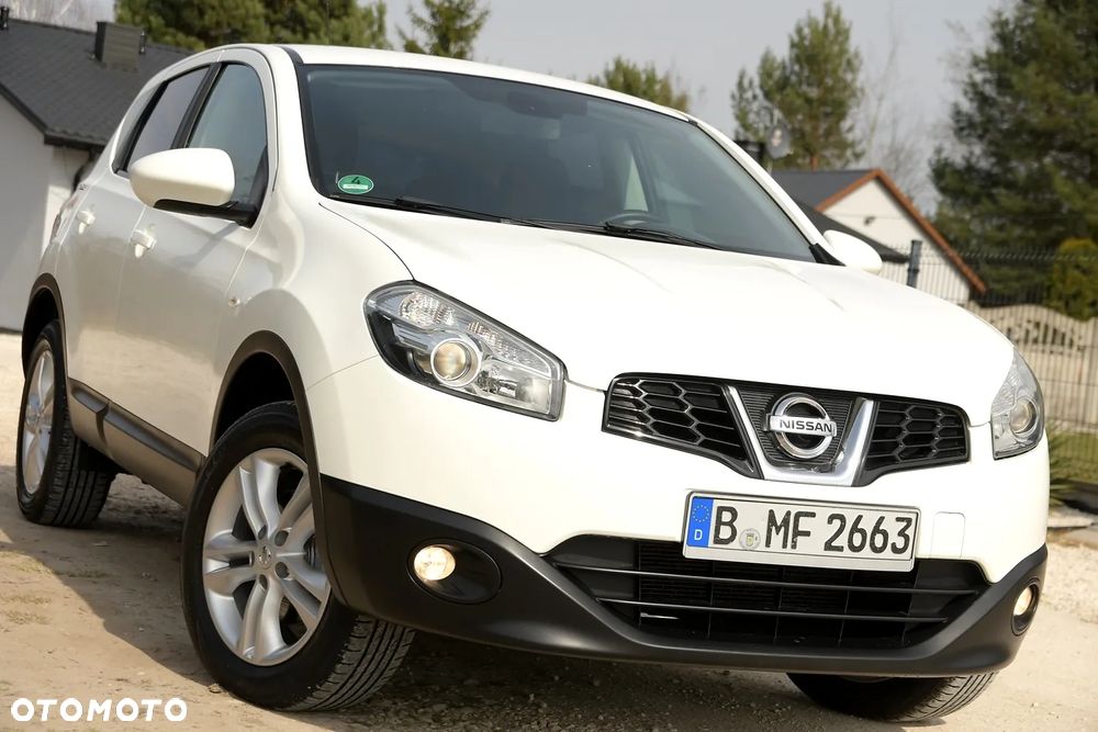 Nissan Qashqai 1.6 visia Start/Stop - 1