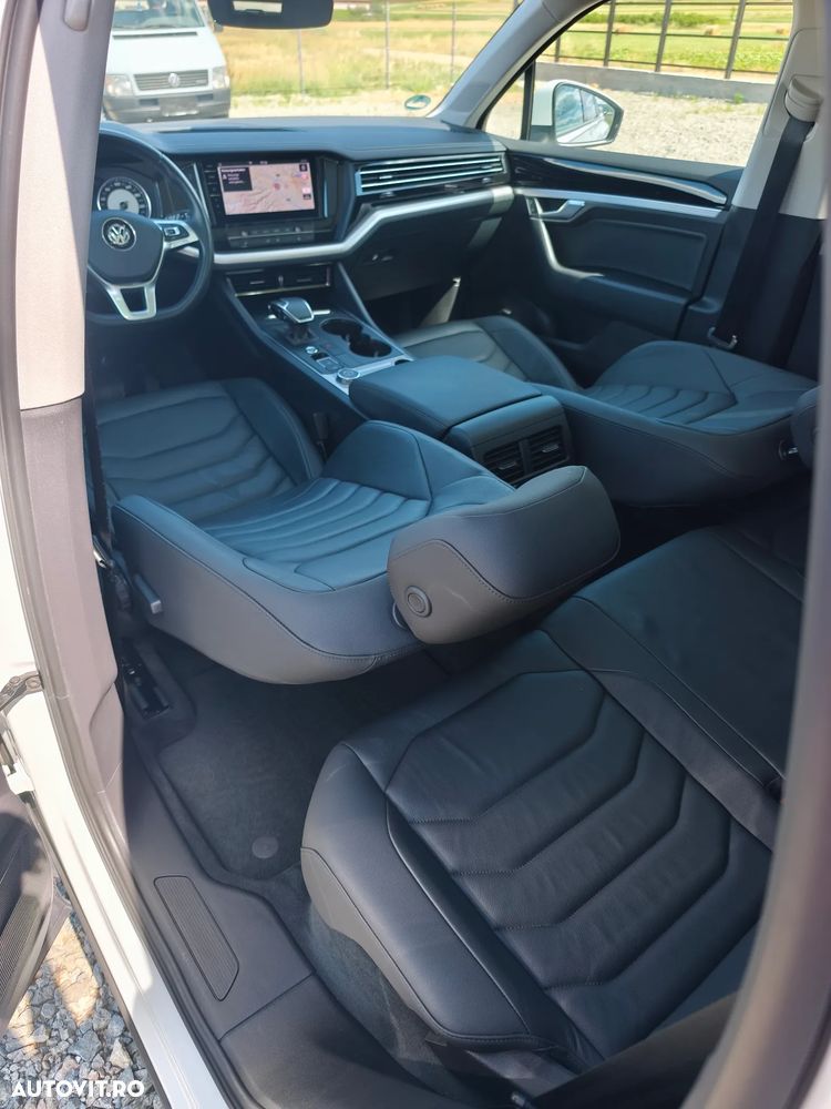 Volkswagen Touareg V6 TDI Elegance - 23