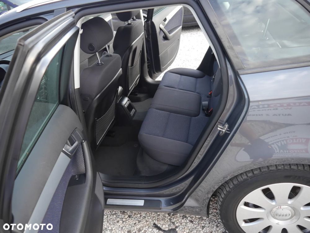 Audi A3 Sportback 2.0 TDI Attraction - 16