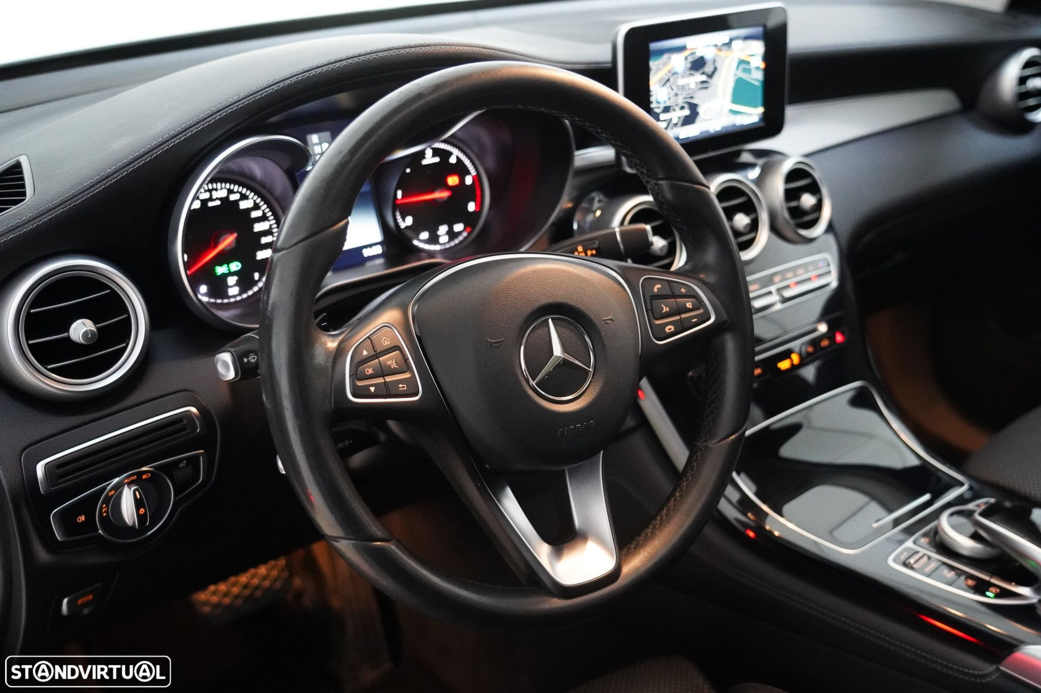 Mercedes-Benz GLC 250 d AMG Line 4-Matic - 9