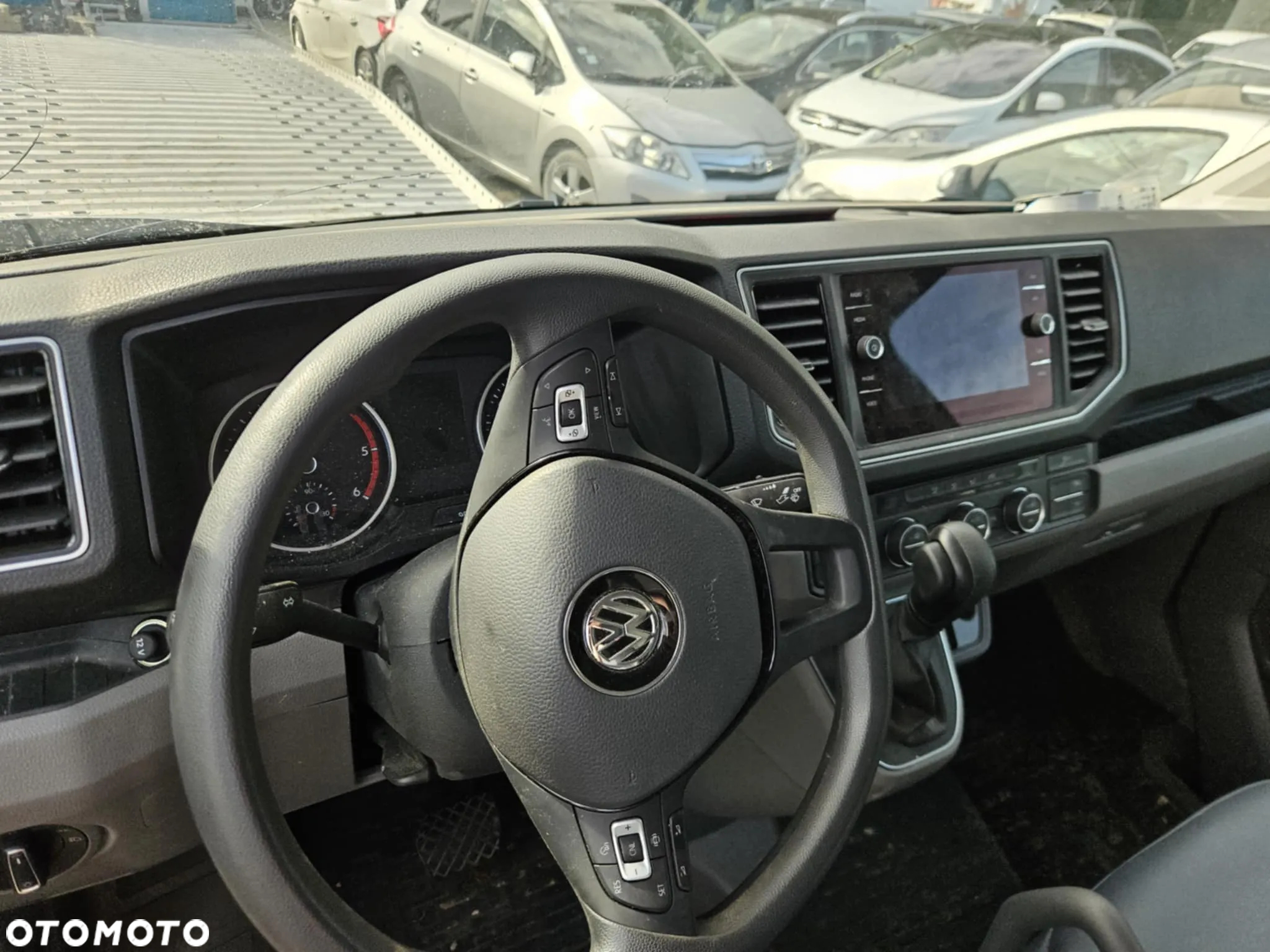 Volkswagen CRAFTER  2.0 TDI 180kM AUTOMAT 2024 ROK - 18