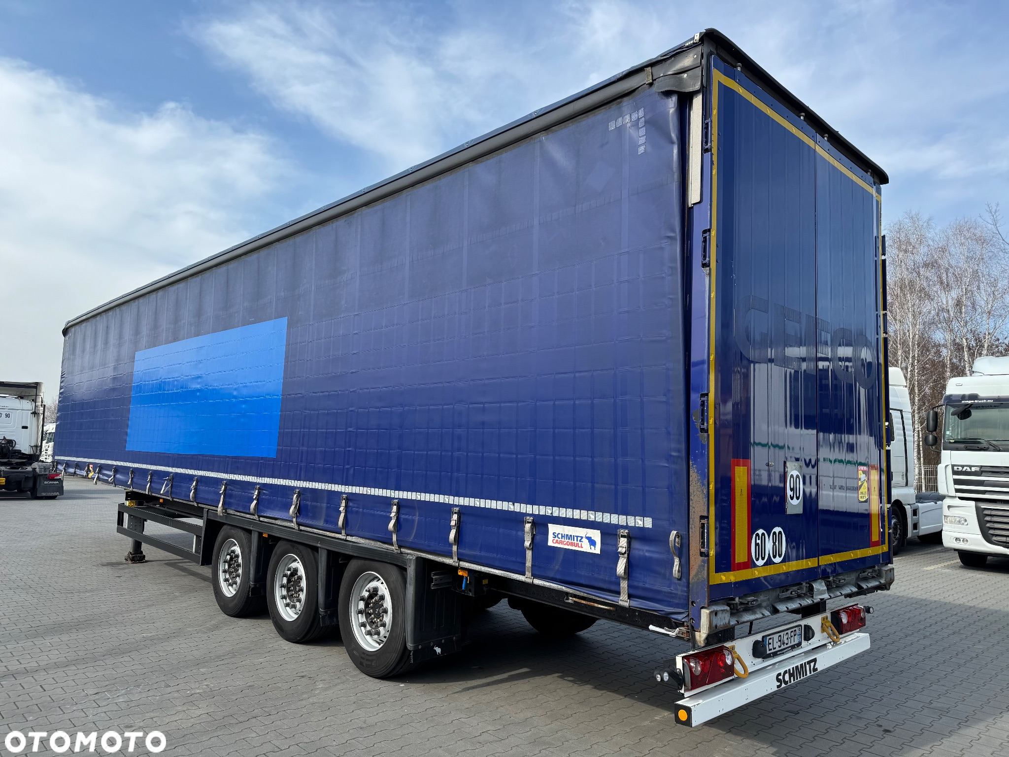 Schmitz Cargobull FIRANKA VARIOS MAŁO UŻYWANA - 6