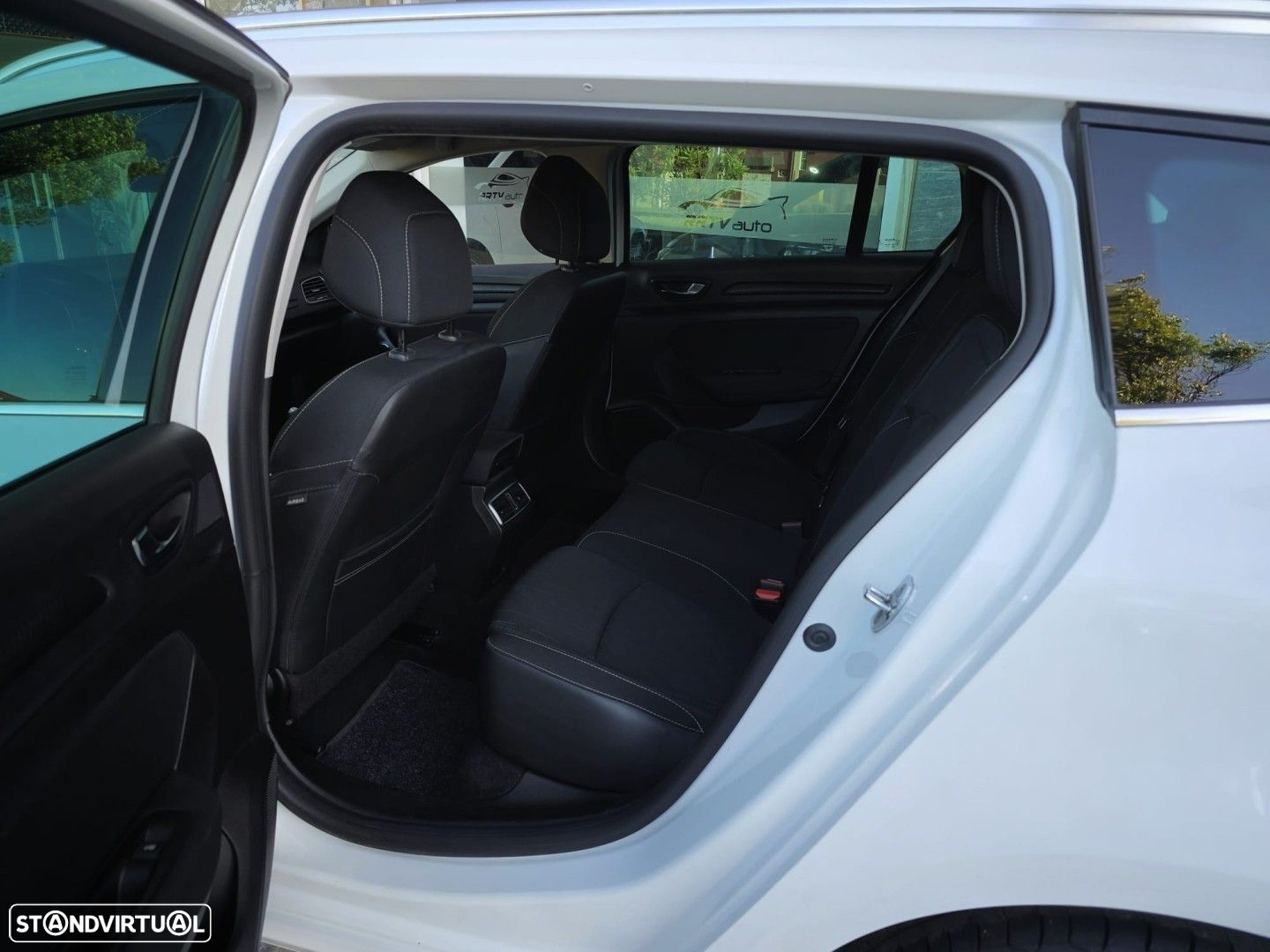 Renault Mégane Sport Tourer 1.3 TCe Limited - 7