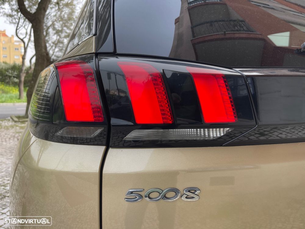 Peugeot 5008 - 18
