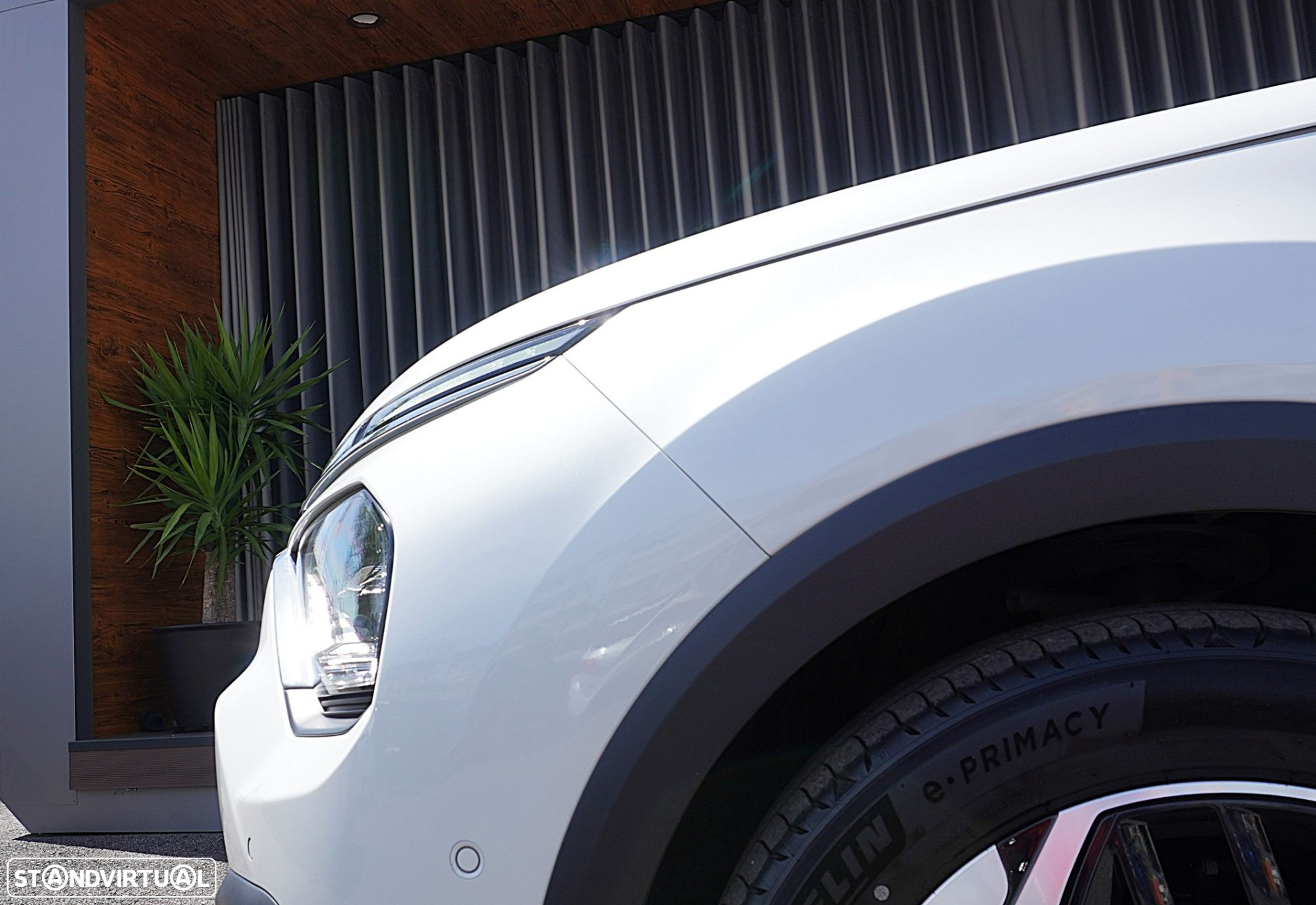 Citroën C4 1.2 PureTech Shine EAT8 - 10