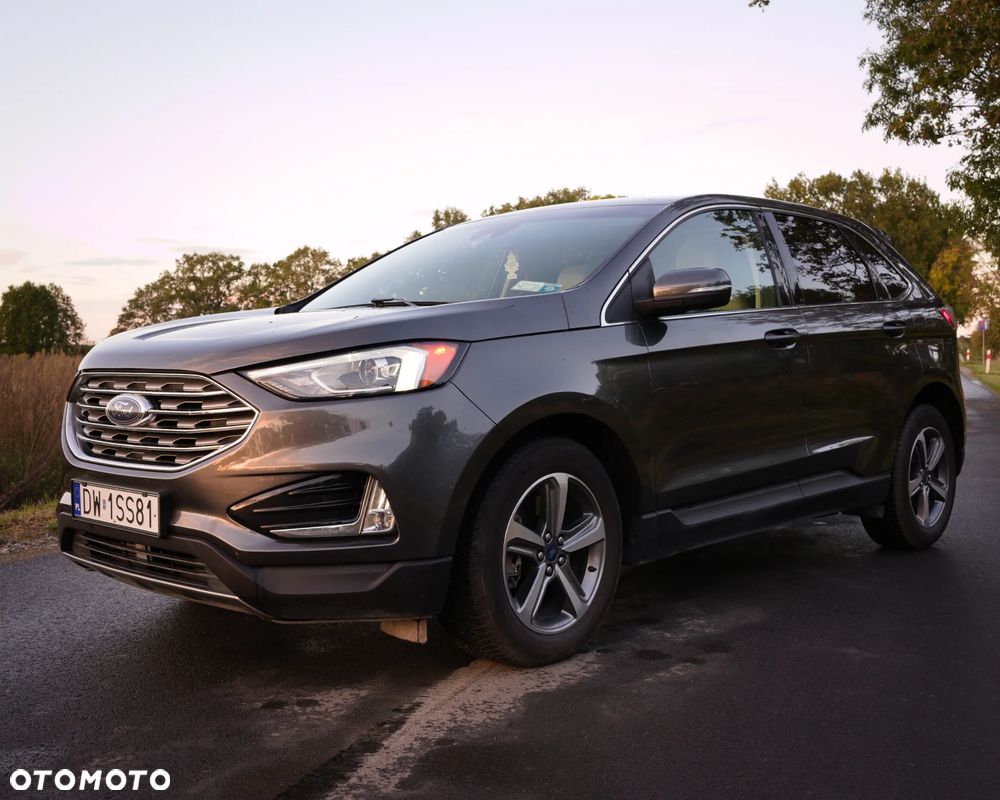 Ford Edge - 12