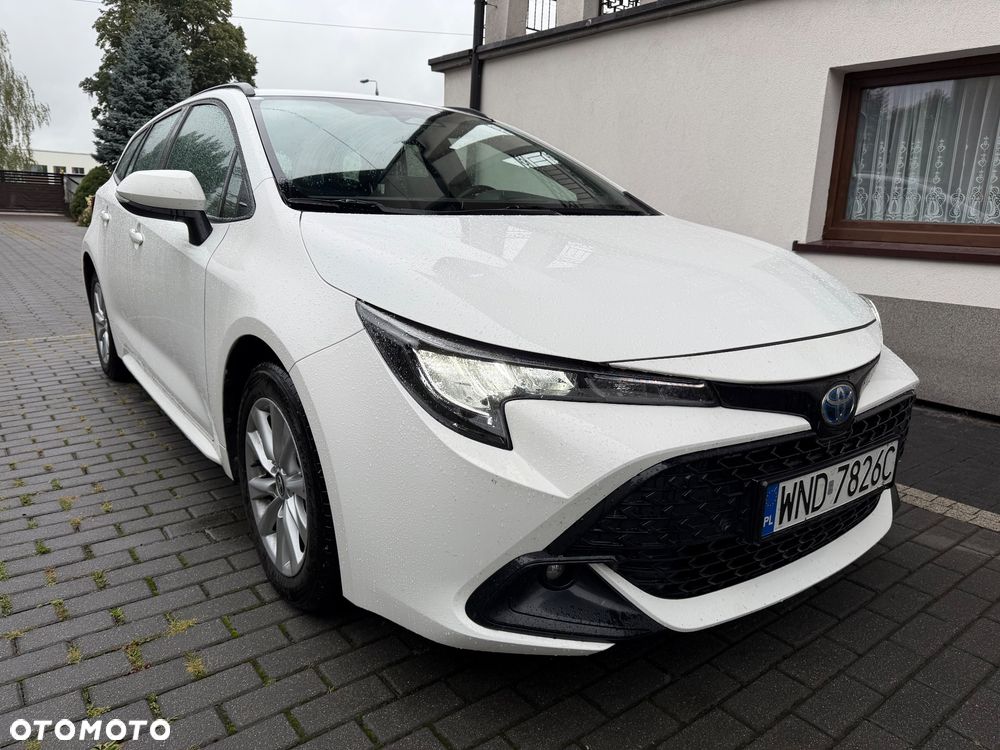 Toyota Corolla - 1