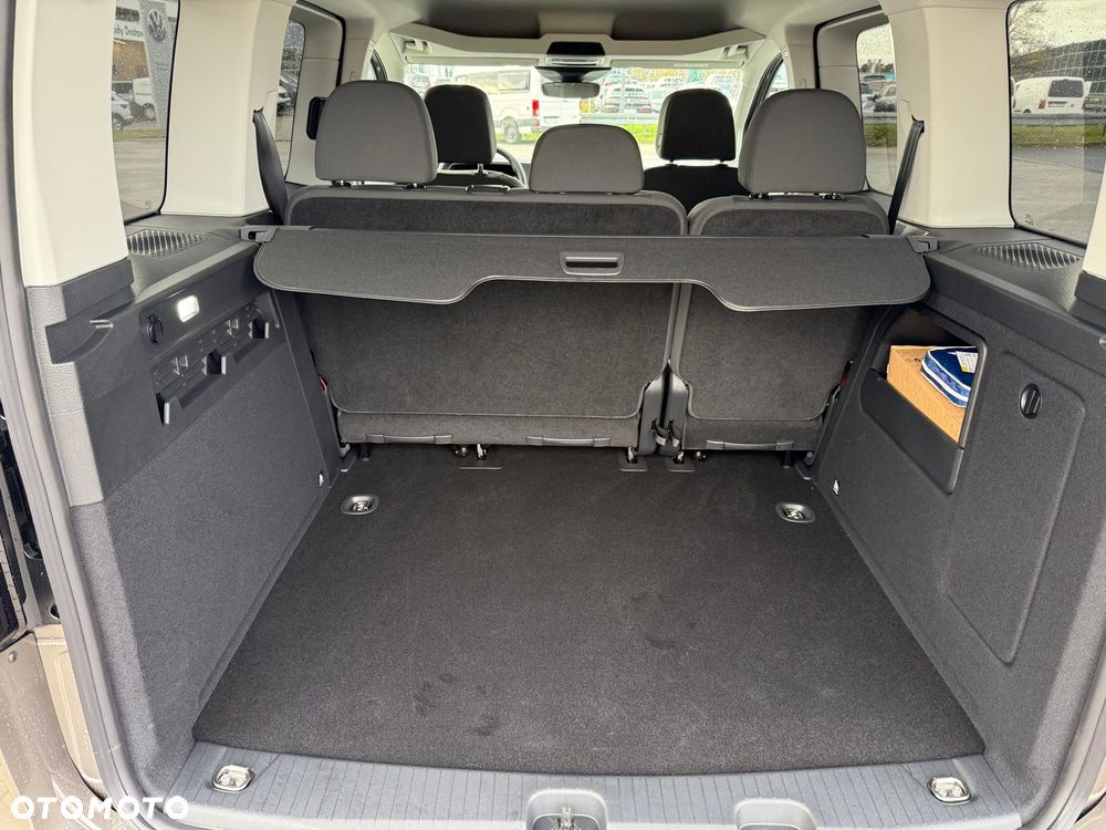 Volkswagen Caddy 1.5 TSI DSG - 29
