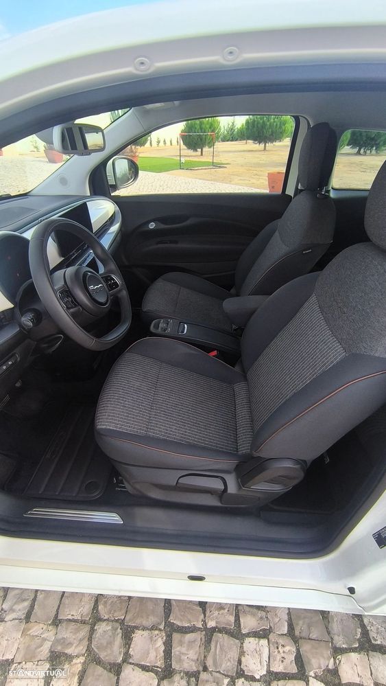 Fiat 500e 42kWh ICON - 12