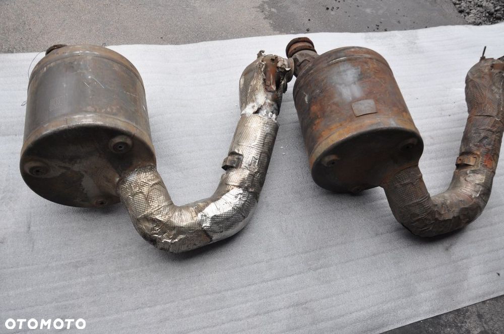 KATALIZATOR FENDT 936.939 - 1