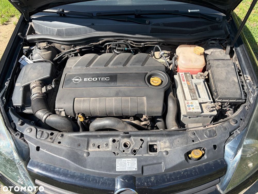 Opel Astra 1.9 CDTI Sport - 34