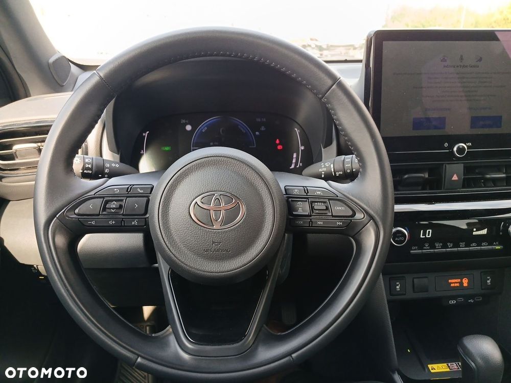 Toyota Yaris Cross Hybrid 1.5 Style - 17