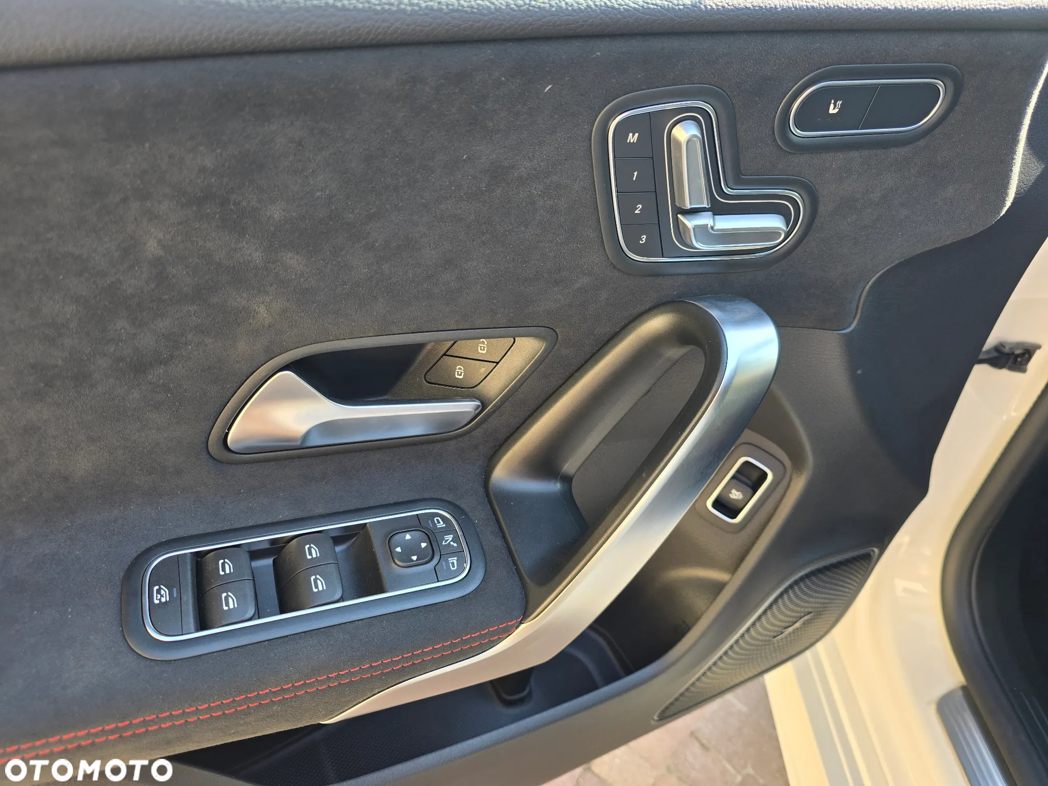 Mercedes-Benz CLA 200 AMG Line 7G-DCT - 11