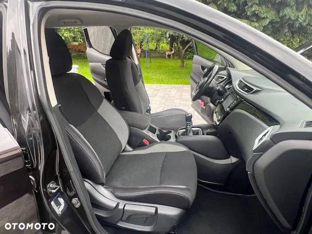 Nissan Qashqai - 12