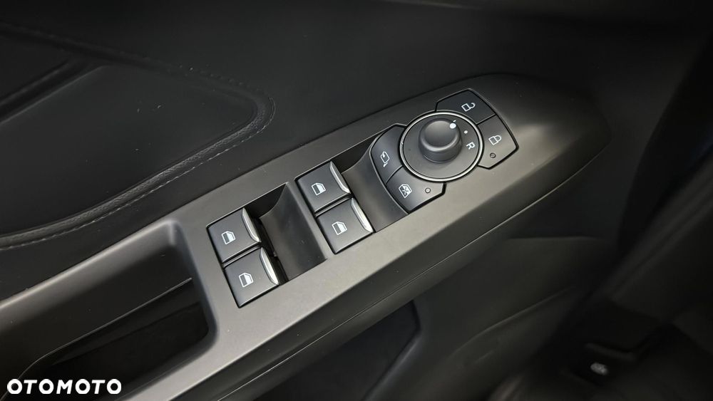 Ford Focus 1.0 EcoBoost mHEV Titanium X - 30