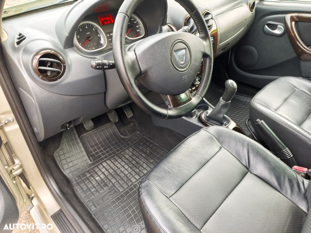 Dacia Duster 1.5 dCi 4x2 Laureate - 14