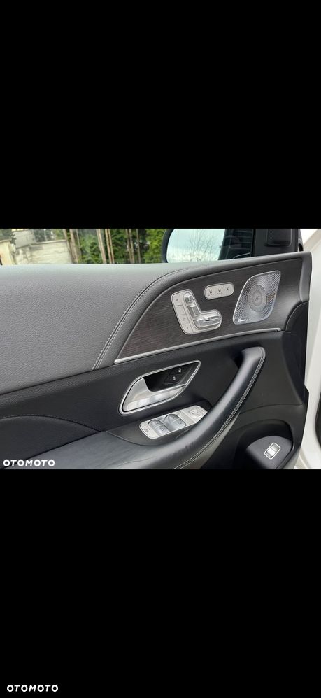 Mercedes-Benz GLS - 20