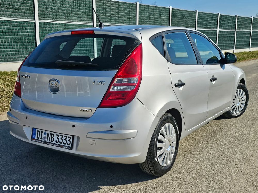 Hyundai i30 1.6 CRDi Base - 13