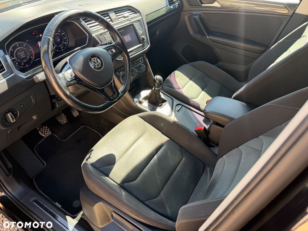 Volkswagen Tiguan 2.0 TDI SCR (BlueMotion Technology) Comfortline - 16