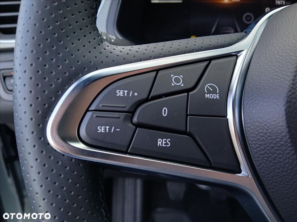 Renault Captur 1.3 TCe mHEV Techno EDC - 25