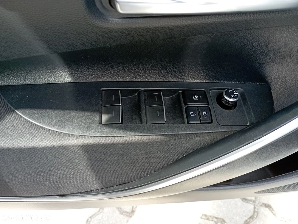 Toyota Corolla 1.5 Comfort - 18