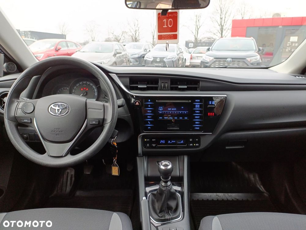 Toyota Auris 1.33 VVT-i Active - 10