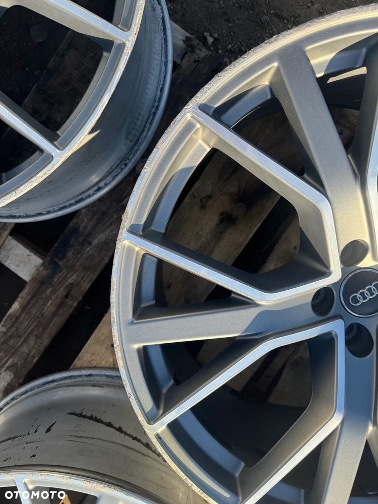 KOMPLET FELG FELGA AUDI Q7 4M0601023AB - 12
