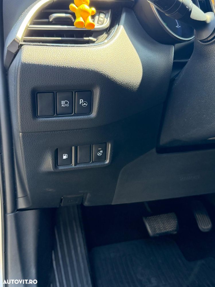 Toyota C-HR 1.8 HSD 4x2 CVT C-lassy - 6