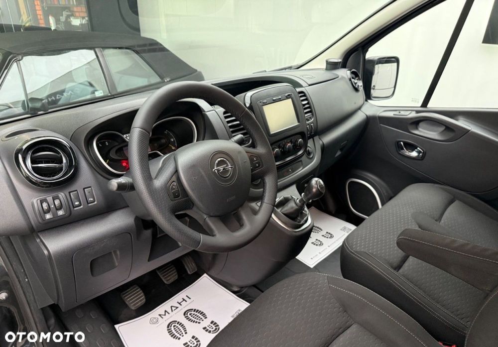 Opel Vivaro L1H1 2,7t Elegance Business - 26