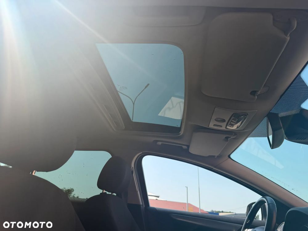 Ford Mondeo - 14
