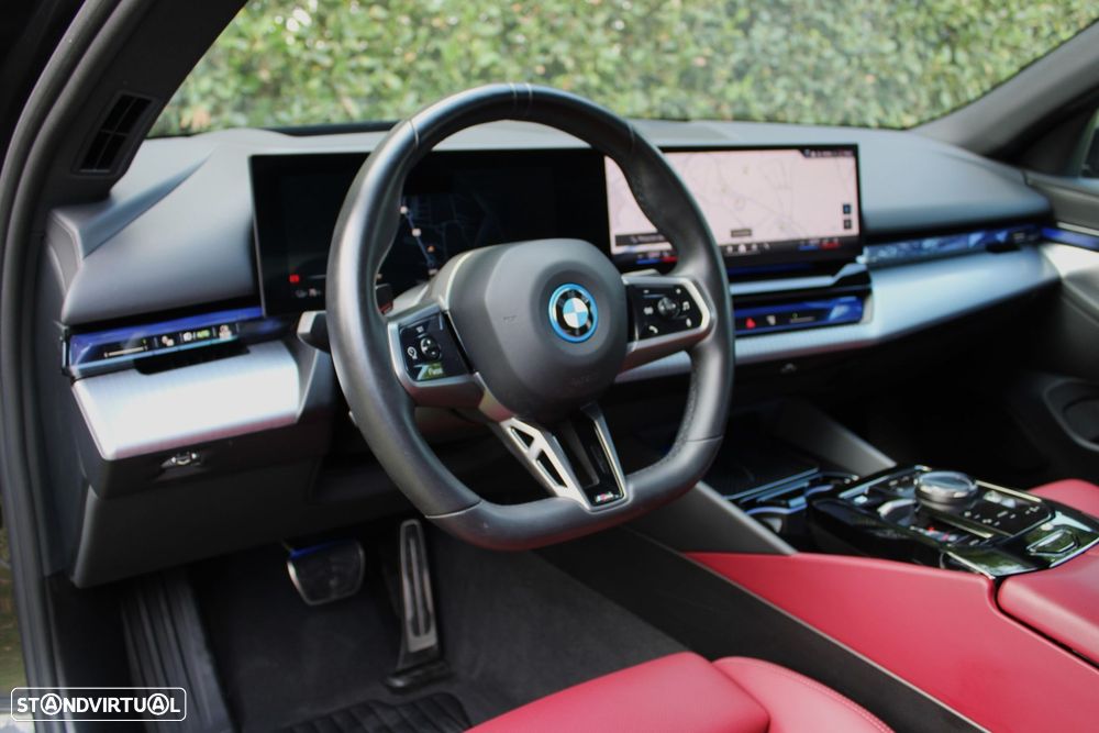 BMW i5 eDrive40 Pack Desportivo M - 20