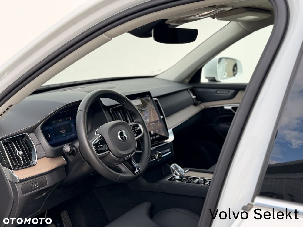 Volvo XC 90 - 13