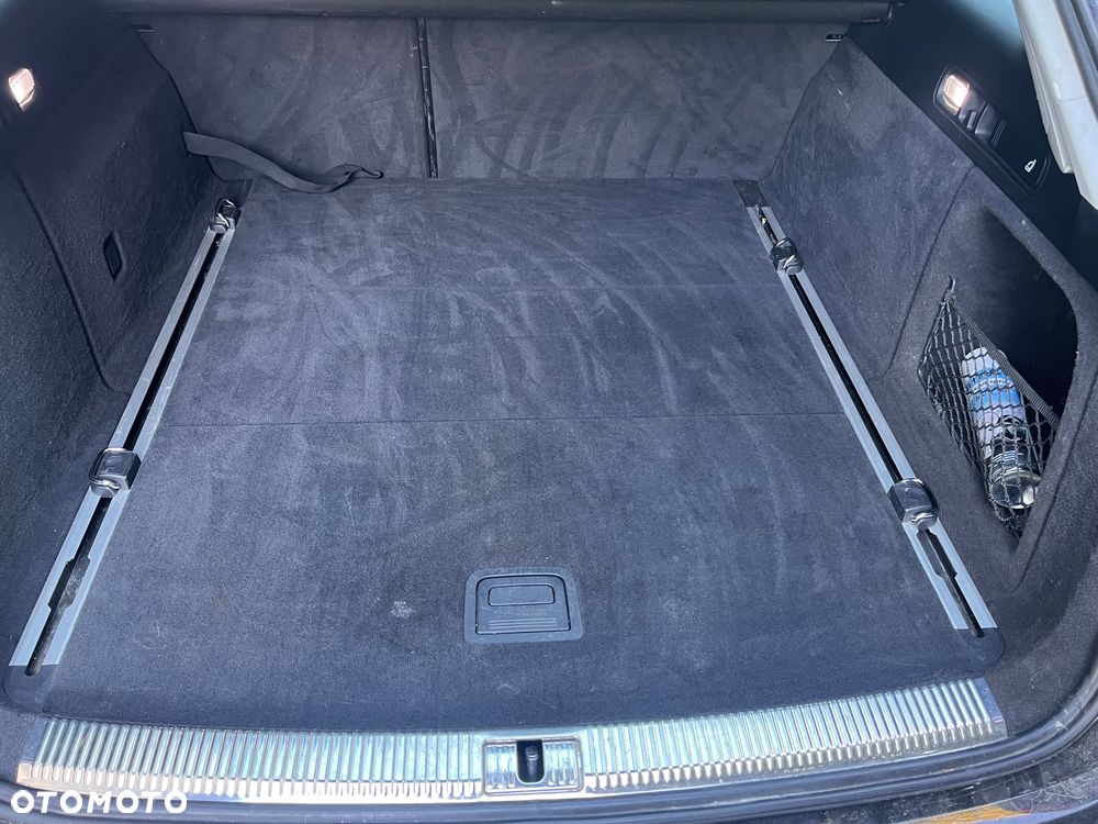 Audi A6 Avant 2.0 TDI Quattro S tronic - 9