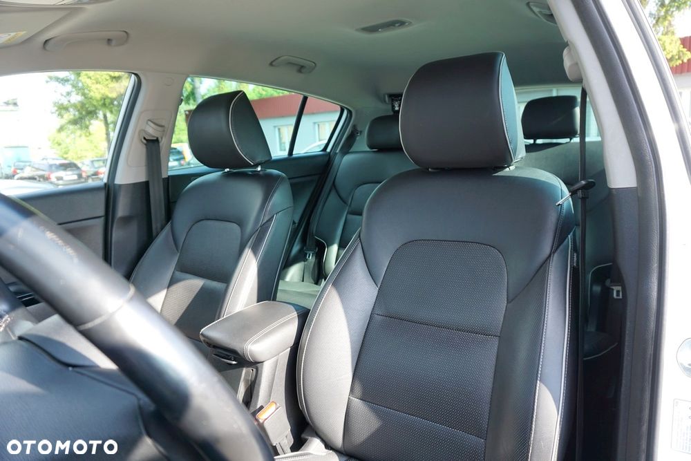 Kia Sportage 1.6 GDI 2WD Attract - 26