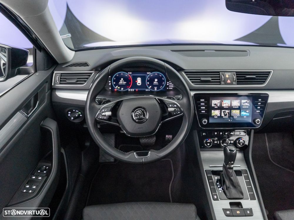 Skoda Superb Break 2.0 TDI DSG - 15