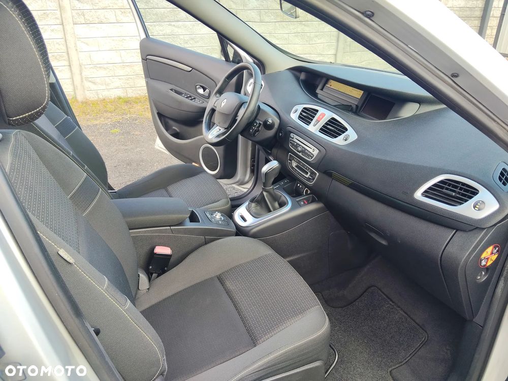 Renault Grand Scenic dCi 150 FAP Dynamique - 13