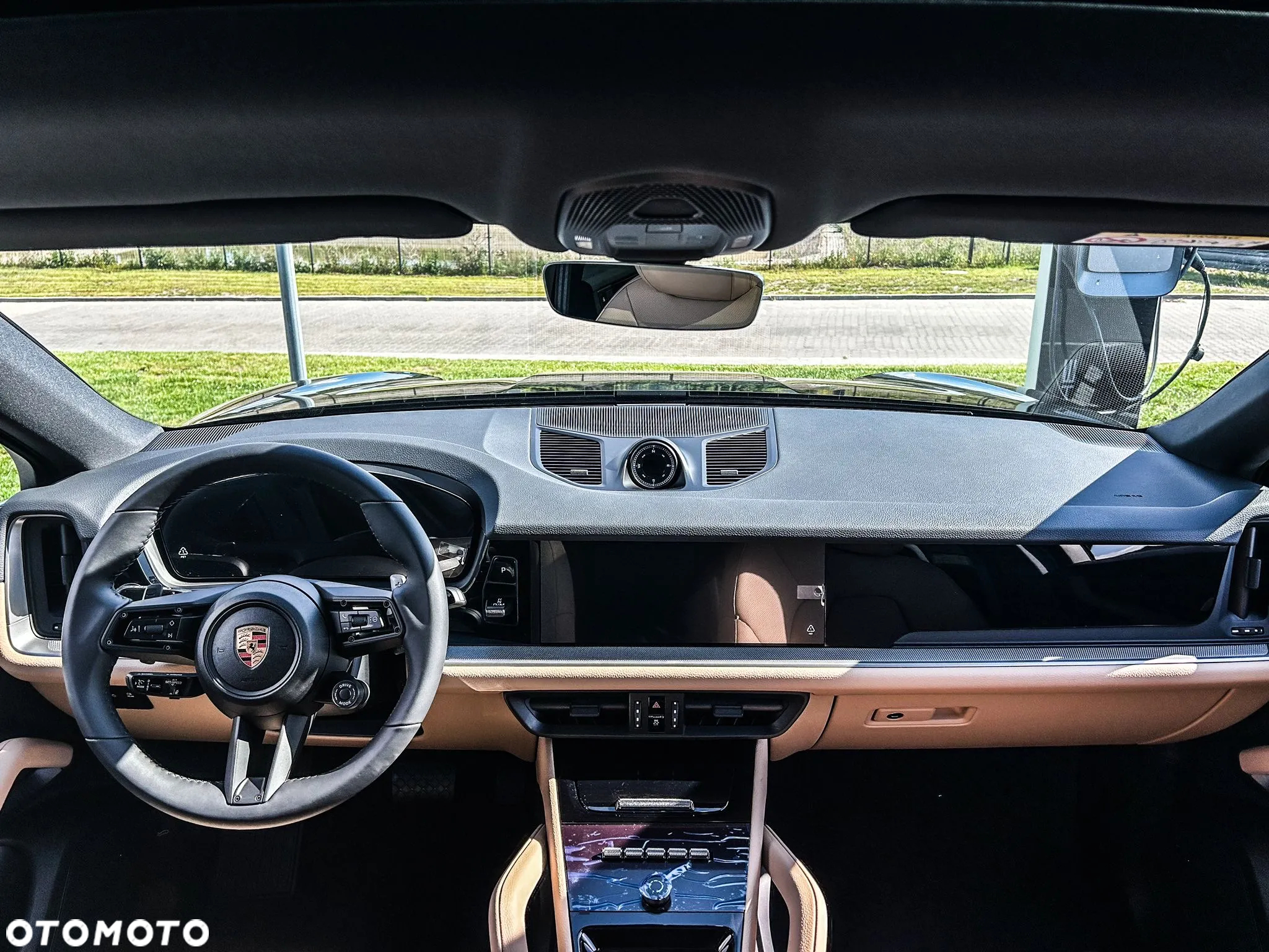 Porsche Cayenne - 9