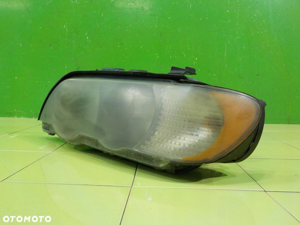 BMW X5 E53 3.0 B 01r 5D lampa lewa przod - 4