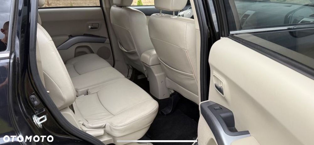 Citroën C-Crosser 2.2 HDi Exclusive DCS - 18