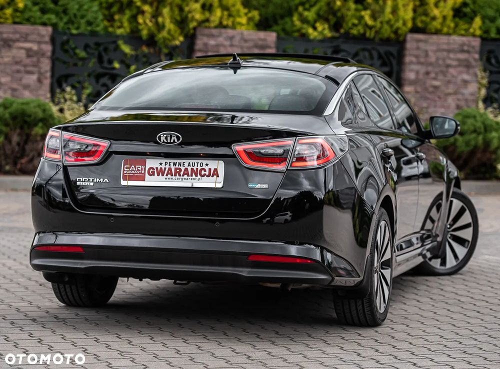 Kia Optima - 14