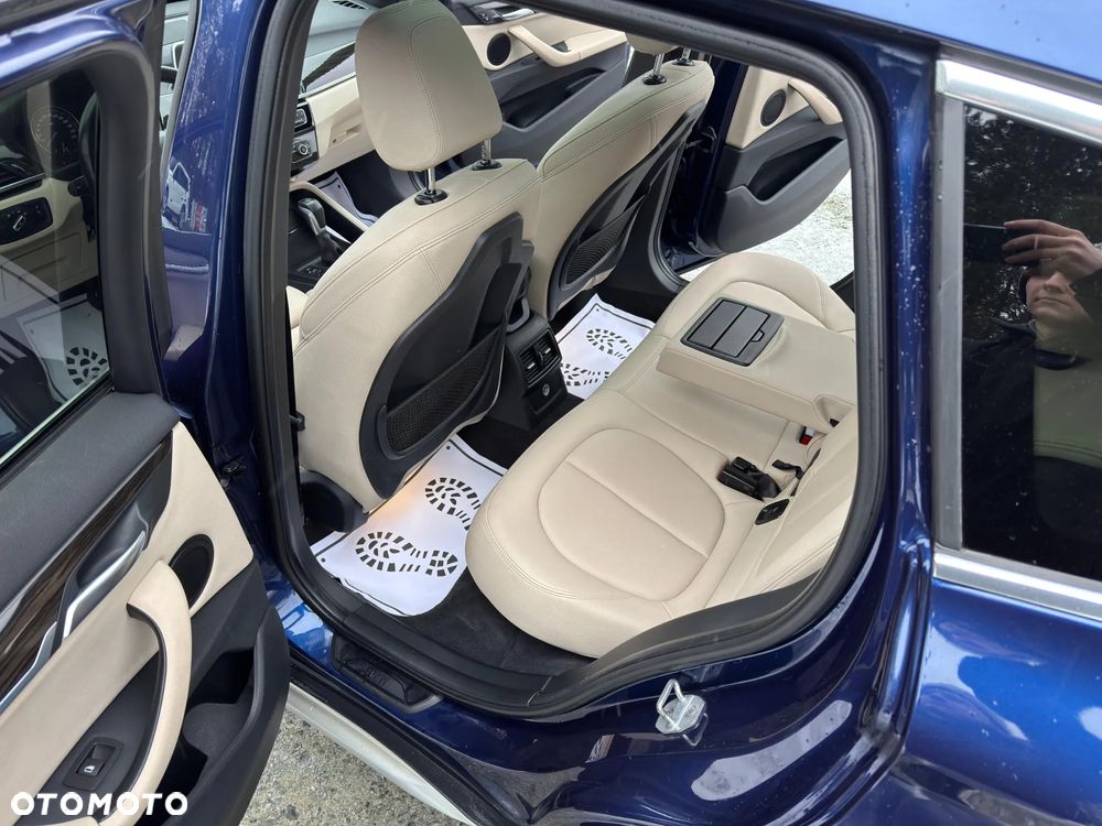 BMW X1 xDrive25i xLine sport - 26