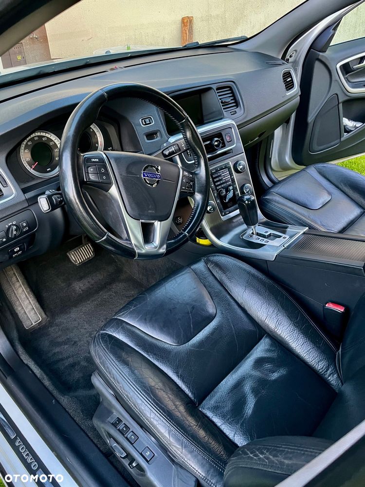 Volvo S60 2.5 T5 - 2