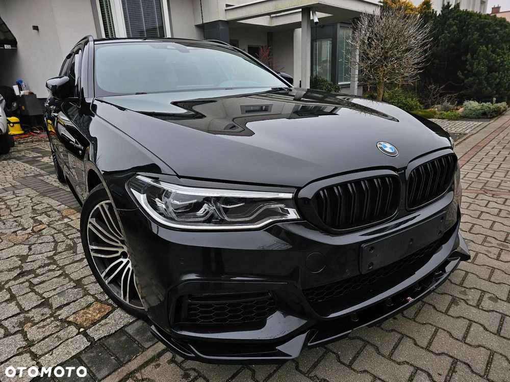 BMW Seria 5 520d M Sport - 1