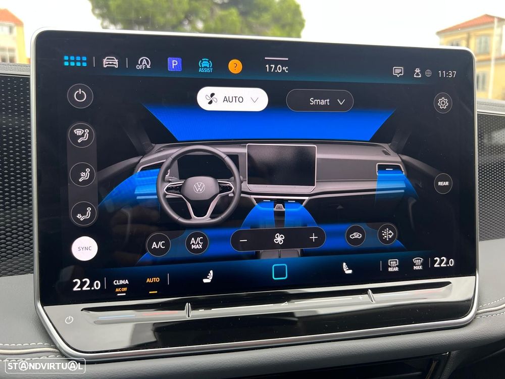 VW Passat Variant 2.0 TDi Business DSG - 31