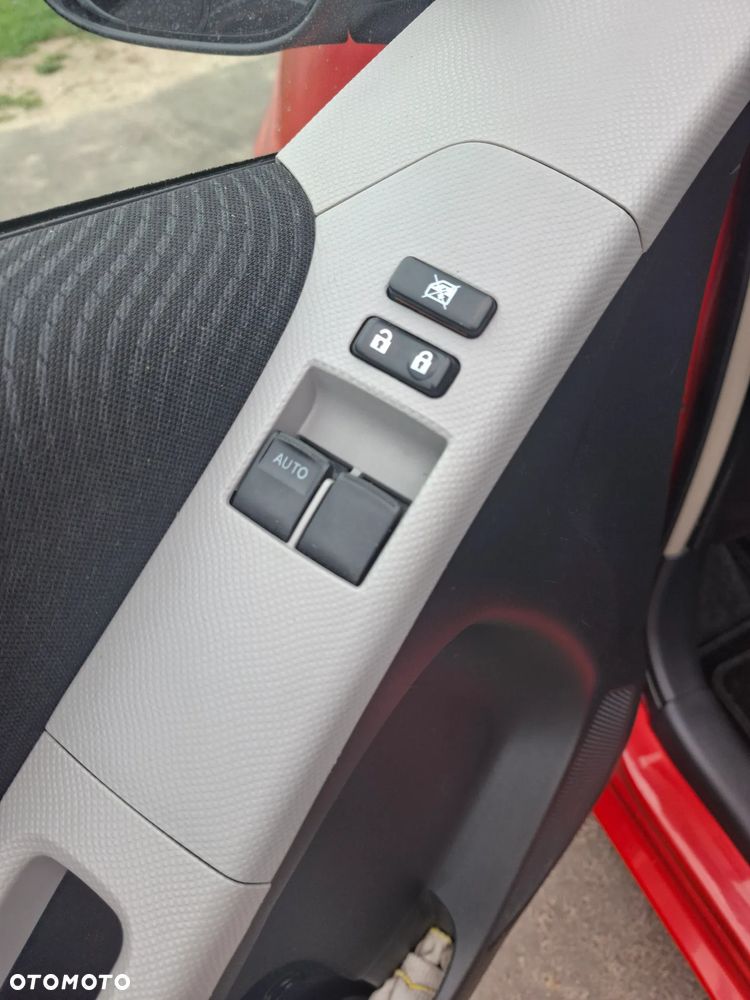 Toyota Yaris 1.33 Sol MM - 9